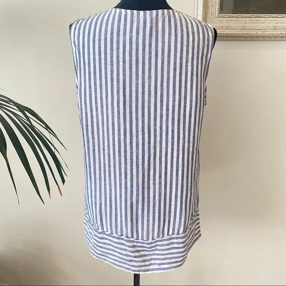 ELLEN TRACY Striped Linen Relaxed Blouse White Blue with Gold Shoulder Detail L - Picture 12 of 13